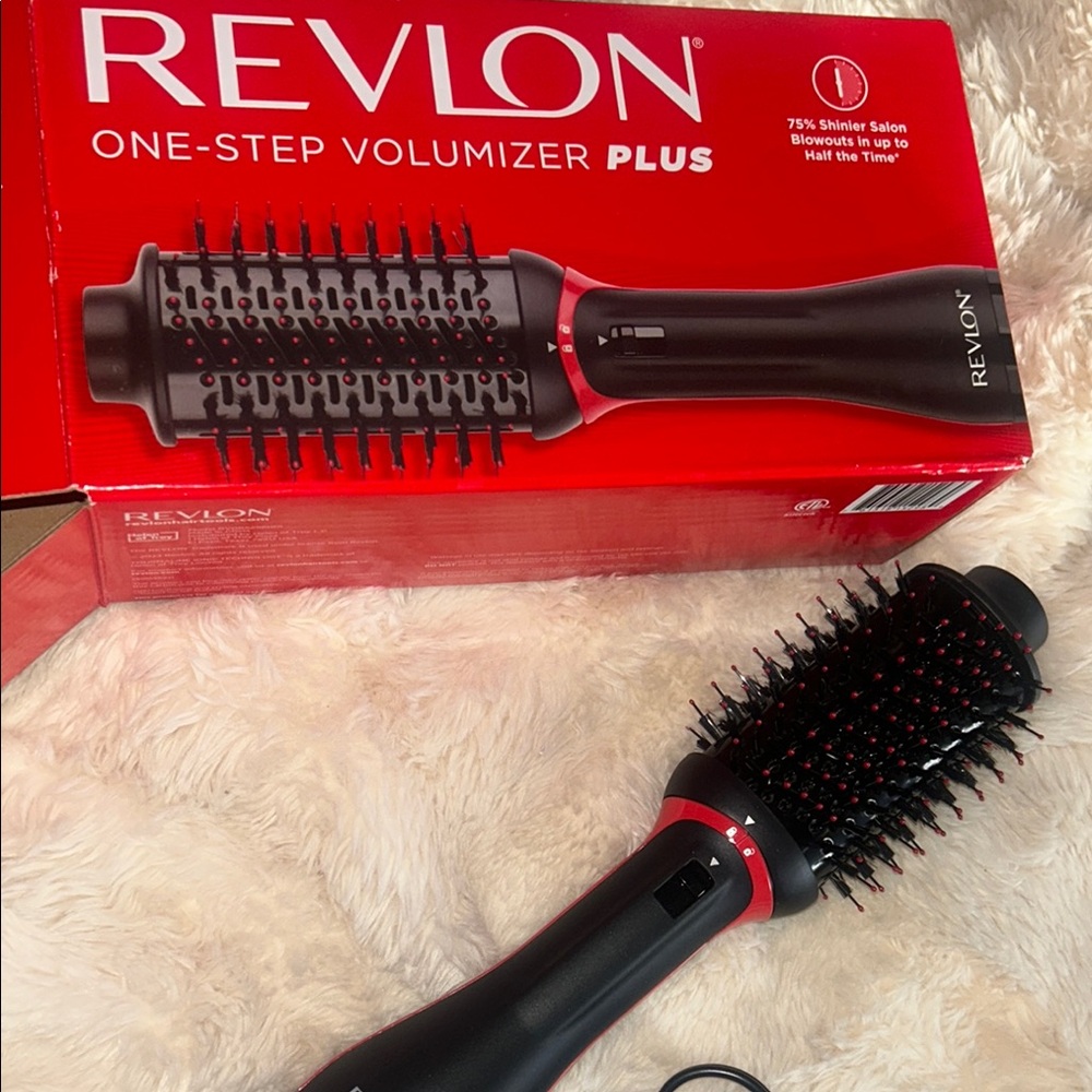 Revlon One-Step Volumizer Plus Hair Dryer